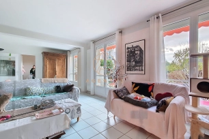 Appartement à vendre 5 pièces de 87 m² à Saint-Maur-des-Fossés