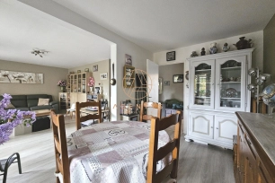 Appartement à vendre 4 pièces de 75,01 m² à Le Plessis-Trévise