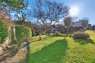 Appartement à vendre 3 pièces de 65 m² à Saint-Maur-des-Fossés