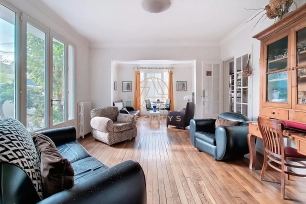 Maison à vendre 7 pièces de 124 m² à Saint-Maur-des-Fossés