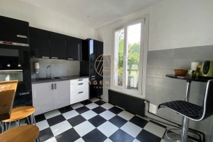 Maison à vendre 6 pièces de 170 m² à Champigny-sur-Marne