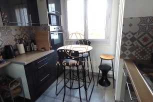 Appartement à vendre 5 pièces de 76 m² à Champigny-sur-Marne