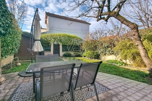 Maison à vendre 5 pièces de 100,28 m² à Saint-Maur-des-Fossés