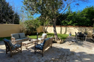 Maison à vendre 8 pièces de 150,02 m² à Saint-Maur-des-Fossés