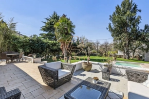 Maison vendu 7 pièces de 234 m² à Chennevières-sur-Marne