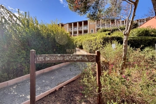 Appartement à vendre 2 pièces de 23 m² à Saint-Raphaël