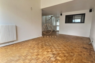 Maison à vendre 6 pièces de 86 m² à La Queue-en-Brie
