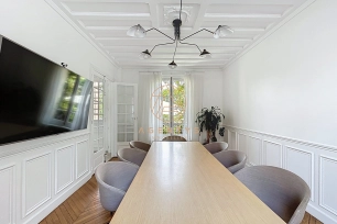 Maison à vendre 9 pièces de 198,25 m² à Saint-Maur-des-Fossés