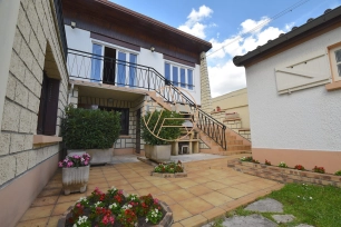 Maison à vendre 5 pièces de 99 m² à Saint-Maur-des-Fossés