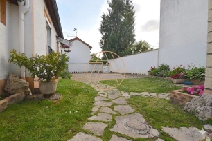 Maison à vendre 5 pièces de 99 m² à Saint-Maur-des-Fossés