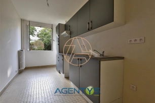 Appartement à louer 2 pièces de 50 m² à Saint-Maur-des-Fossés