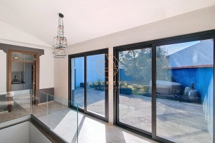 Maison à vendre 6 pièces de 117,38 m² à Saint-Maur-des-Fossés