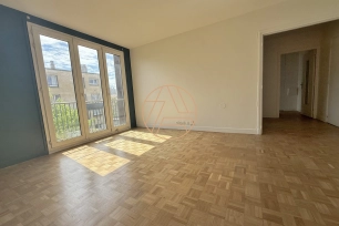 Appartement à vendre 3 pièces de 65 m² à Saint-Maur-des-Fossés