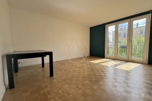 Appartement à vendre 3 pièces de 65 m² à Saint-Maur-des-Fossés