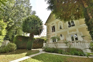 Maison à vendre 8 pièces de 200 m² à Saint-Maur-des-Fossés