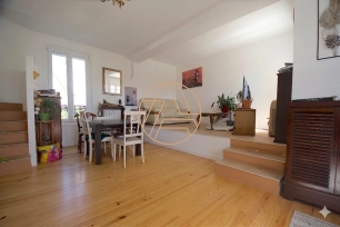Maison à vendre 6 pièces de 122 m² à Saint-Maur-des-Fossés