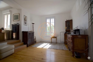 Maison à vendre 6 pièces de 122 m² à Saint-Maur-des-Fossés