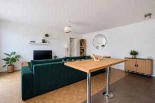 Appartement à vendre 2 pièces de 54 m² à Saint-Maur-des-Fossés
