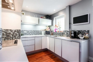 Appartement à vendre 4 pièces de 72 m² à Marseille