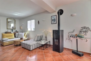 Maison à vendre 4 pièces de 207,17 m² à Camps-la-Source