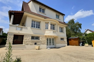 Maison à vendre 7 pièces de 157 m² à Le Plessis-Trévise
