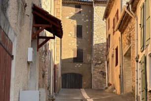 Maison à vendre 3 pièces de 57 m² à Esparron