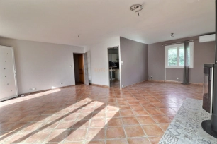 Maison vendu 5 pièces de 105 m² à Saint-Chamas