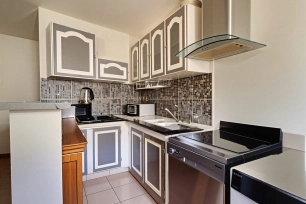 Appartement à vendre 3 pièces de 62 m² à Pourcieux