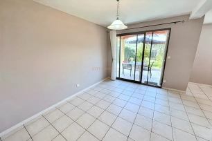 Maison à louer 3 pièces de 67,75 m² à Miramas