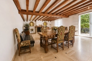 Maison à vendre 7 pièces de 217 m² à Émerainville