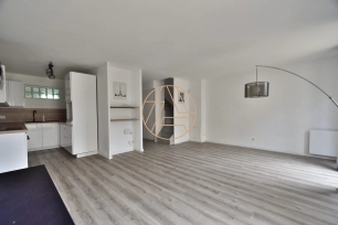 Maison à vendre 5 pièces de 89 m² à Saint-Maur-des-Fossés