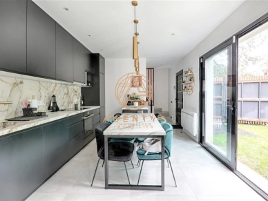 Maison à vendre 4 pièces de 102 m² à Saint-Maur-des-Fossés