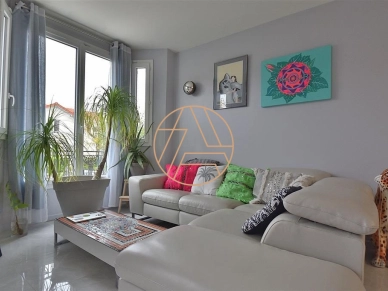 Maison à vendre 4 pièces de 105 m² à Saint-Maur-des-Fossés