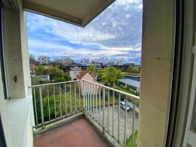 Appartement à vendre 3 pièces de 63,82 m² à Créteil