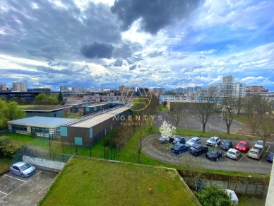 Appartement à vendre 3 pièces de 63,82 m² à Créteil