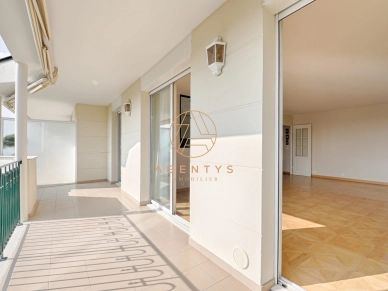 Appartement à vendre 5 pièces de 110 m² à Saint-Maur-des-Fossés