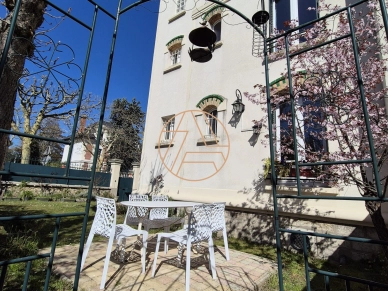 Maison à vendre 6 pièces de 129 m² à Saint-Maur-des-Fossés