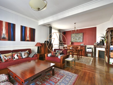 Maison à vendre 6 pièces de 129 m² à Saint-Maur-des-Fossés