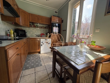 Maison à vendre 6 pièces de 129 m² à Saint-Maur-des-Fossés
