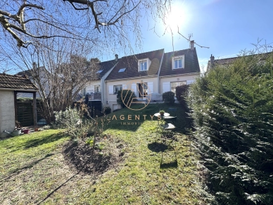 Maison à vendre 8 pièces de 160 m² à Villiers-sur-Marne