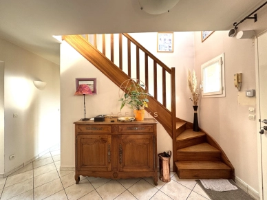 Maison à vendre 8 pièces de 160 m² à Villiers-sur-Marne