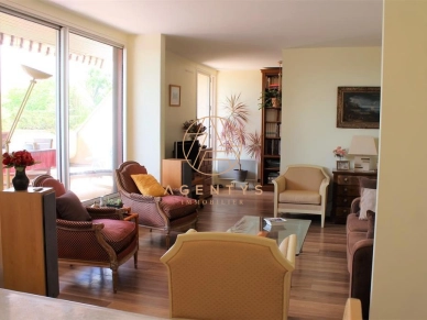 Appartement à vendre 6 pièces de 114 m²