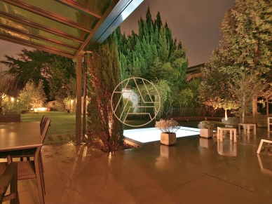 Maison à vendre 6 pièces de 135 m² à Saint-Maur-des-Fossés