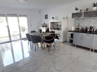 Maison à vendre 7 pièces de 144 m² à Champigny-sur-Marne