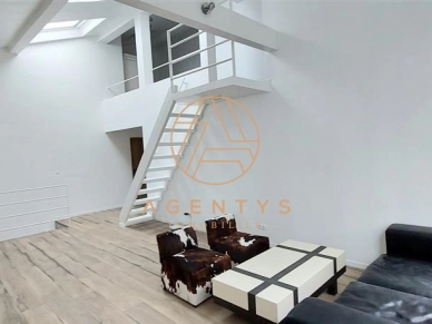 Appartement à vendre 7 pièces de 148 m²