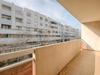 Appartement à vendre 4 pièces de 84,19 m² à Saint-Maur-des-Fossés