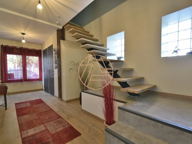 Maison à vendre 5 pièces de 133 m² à Saint-Maur-des-Fossés