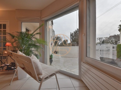 Maison à vendre 6 pièces de 136 m² à Saint-Maur-des-Fossés