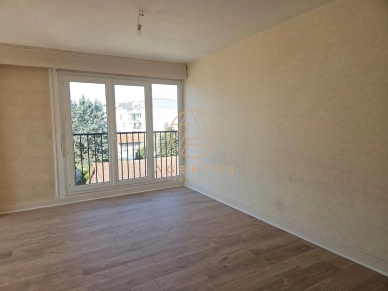 Appartement à vendre 4 pièces de 87,18 m² à Le Plessis-Trévise