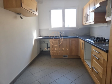 Appartement à vendre 4 pièces de 87,18 m² à Le Plessis-Trévise